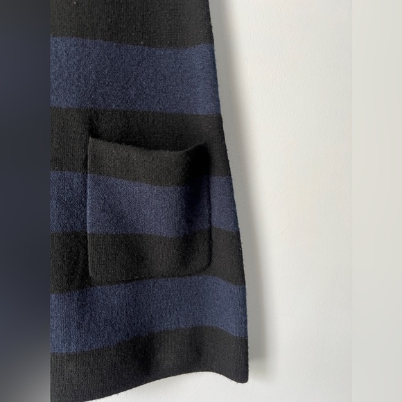 Alice + Olivia Mod Wool Dress in Black and Navy, Size Small - Picture 4 of 5